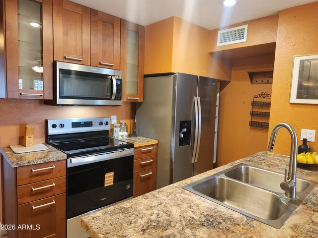 $1,500 | 4901 South Calle Los Cerros Drive, Unit 235, Tempe, AZ 85282