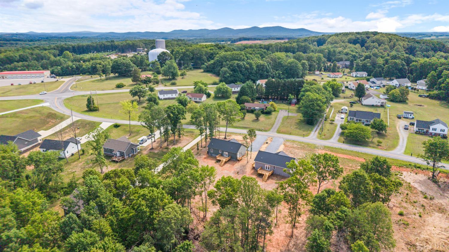 109 Greenhouse Road Rustburg, VA 24588 - Photo 39 of 46