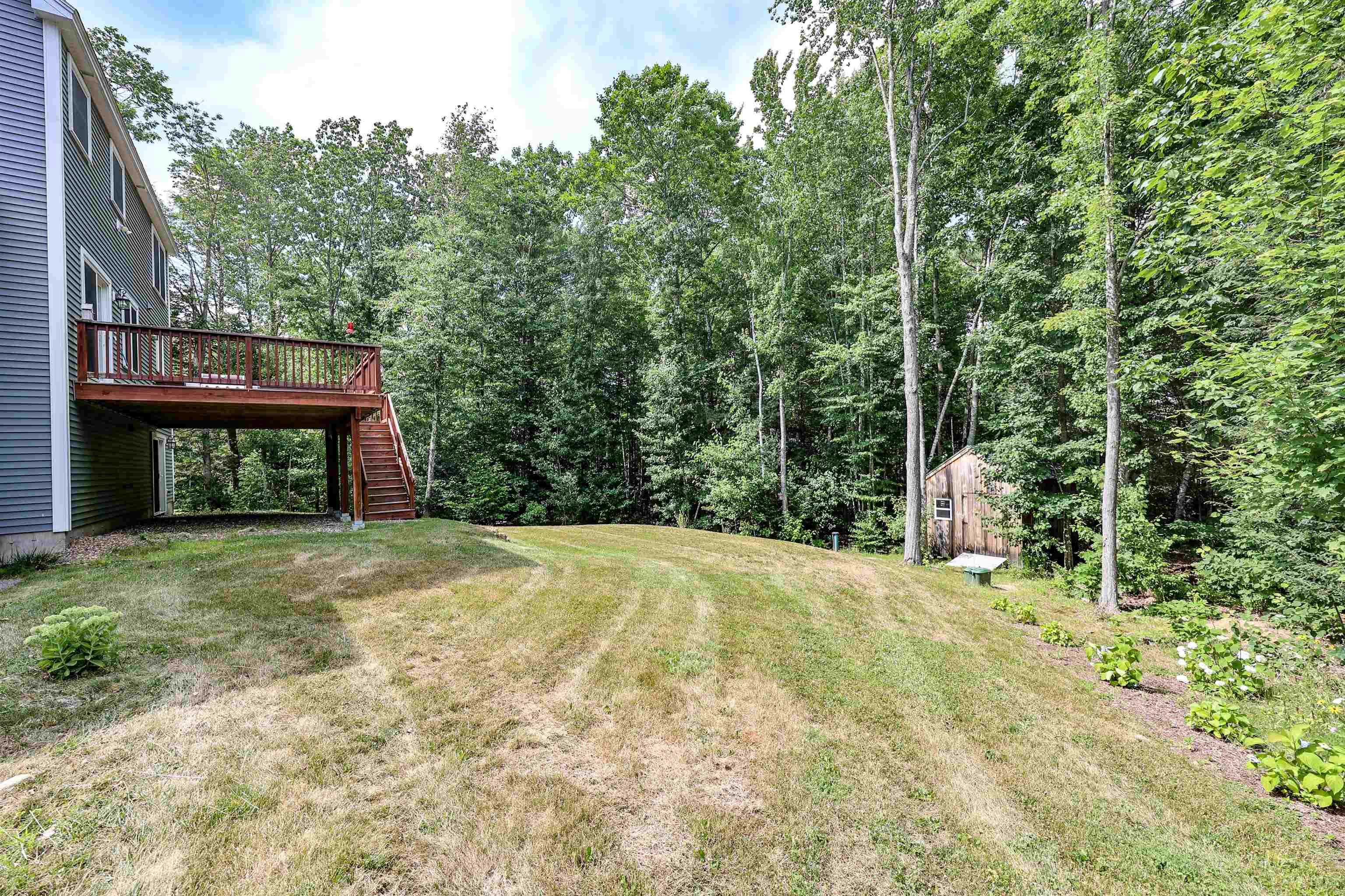 18 Treys Way Epping, NH 03042 - Photo 38 of 40