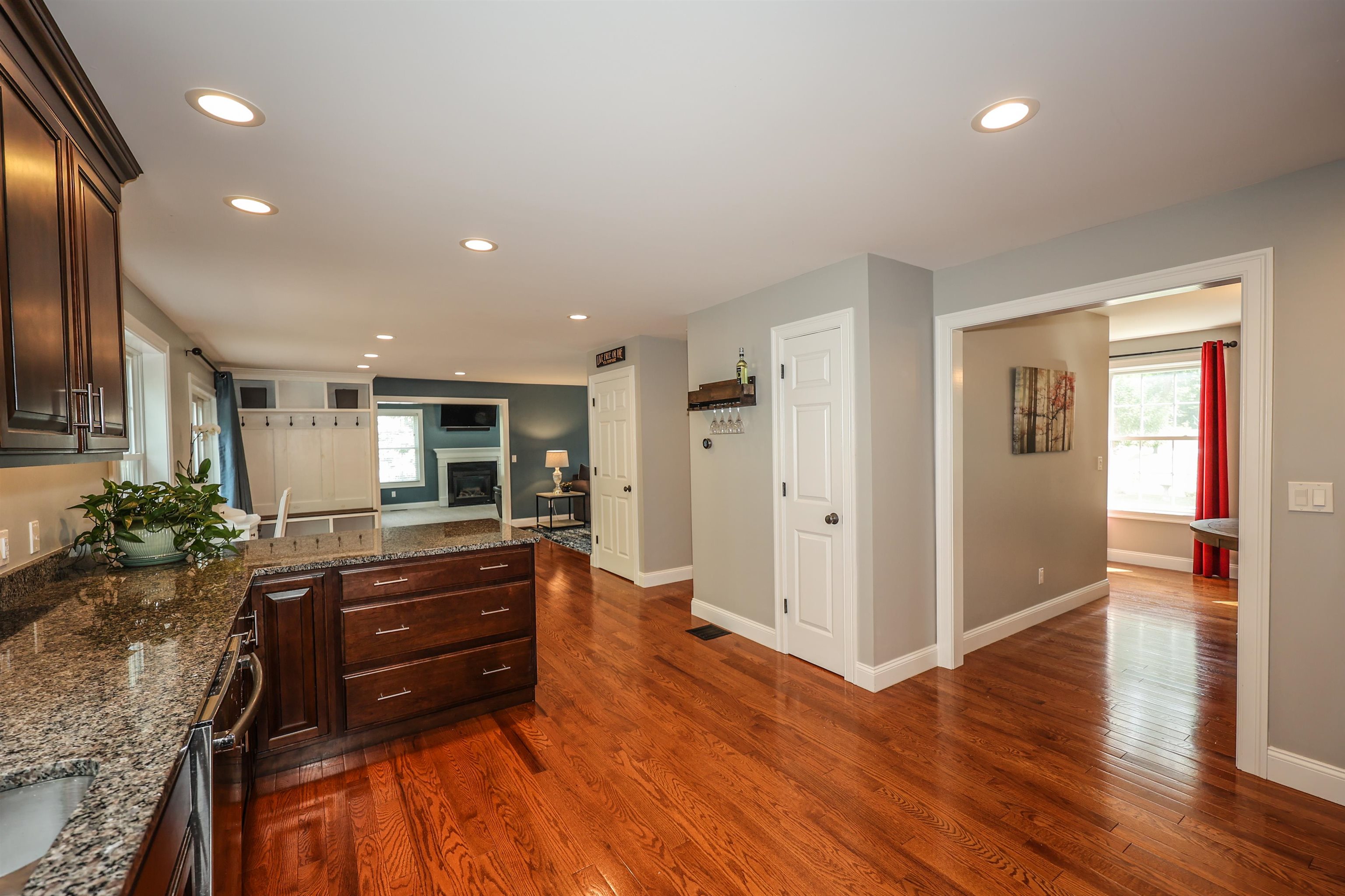 18 Treys Way Epping, NH 03042 - Photo 9 of 40