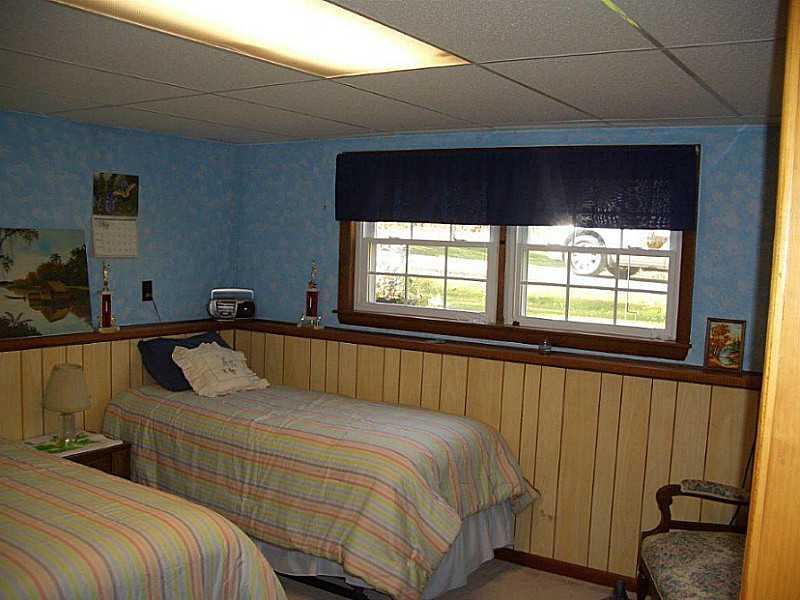 727 Bellsqueeze Road Clinton, ME 04927 - Photo 9 of 10 Bedroom.