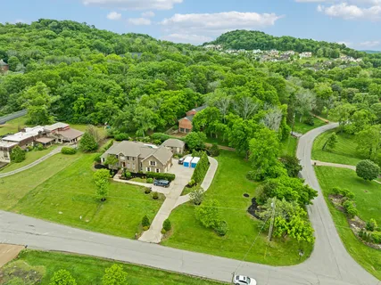 $1,495,000 | 105 Steeplechase Lane, Nashville, TN 37221