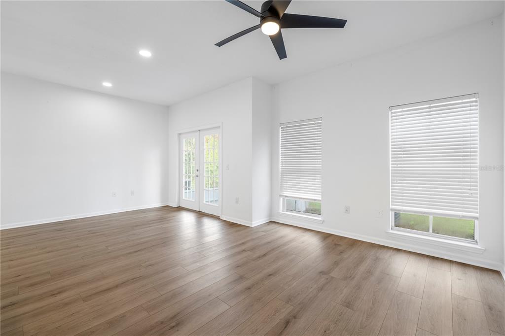 7820 Bally Money Road Tampa, FL 33610 - Photo 10 of 54