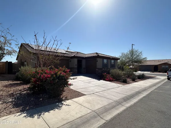 $2,695 | 3209 North 198th Drive, Buckeye, AZ 85396