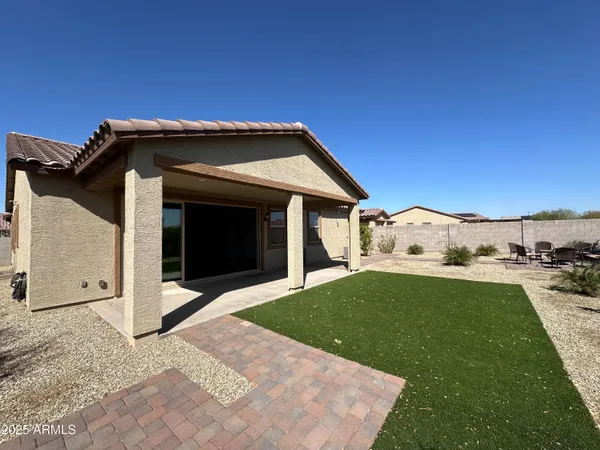 $2,645 | 3209 North 198th Drive, Buckeye, AZ 85396