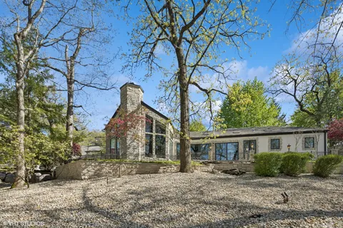 $1,950,000 | 12 Rock Ridge Lane, Barrington Hills, IL 60010