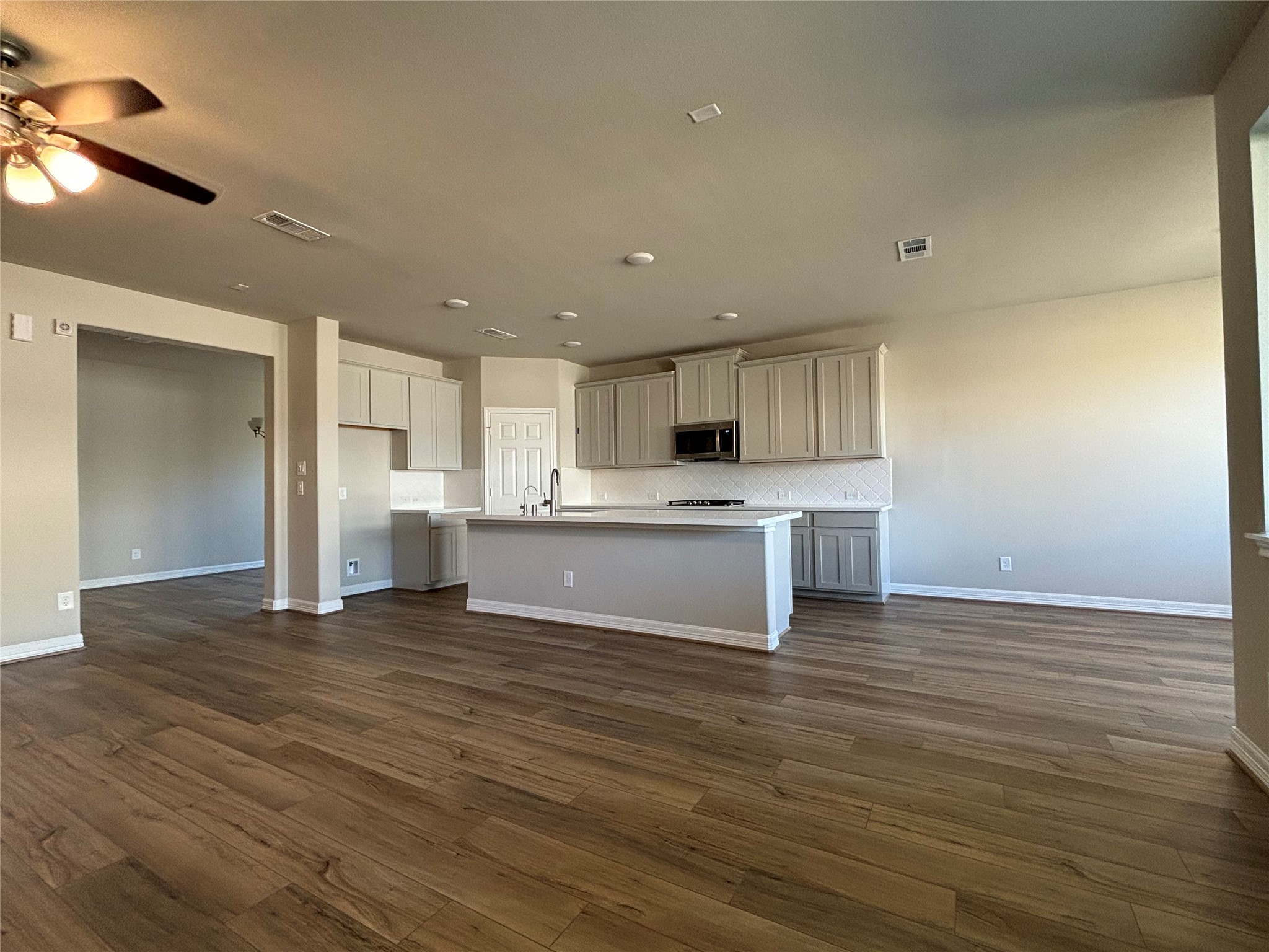 2913 Cliff Ridge Lane Katy, TX 77493 - Photo 5 of 41