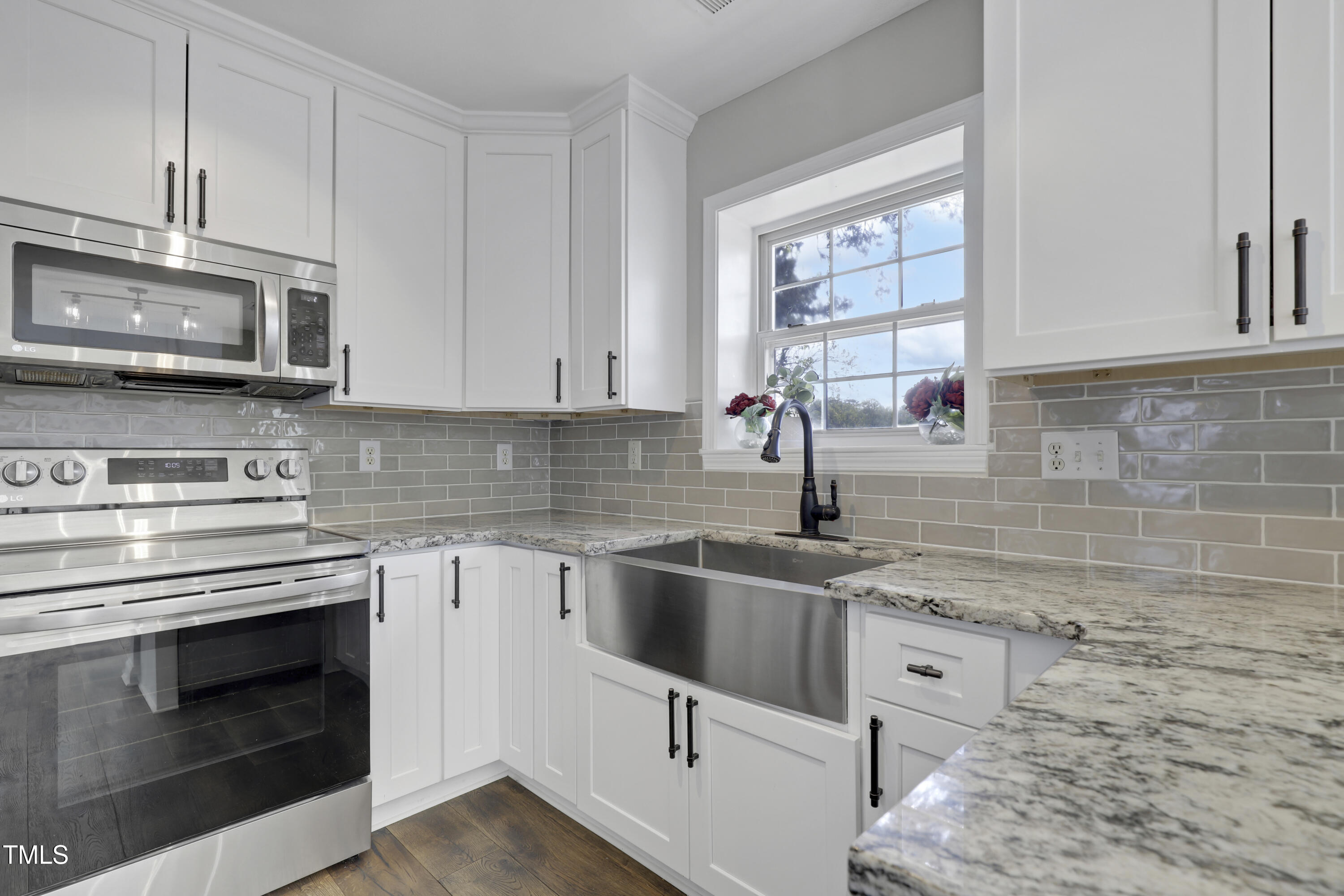 512 North Water's Edge Drive Durham, NC 27703 - Photo 12 of 55 9