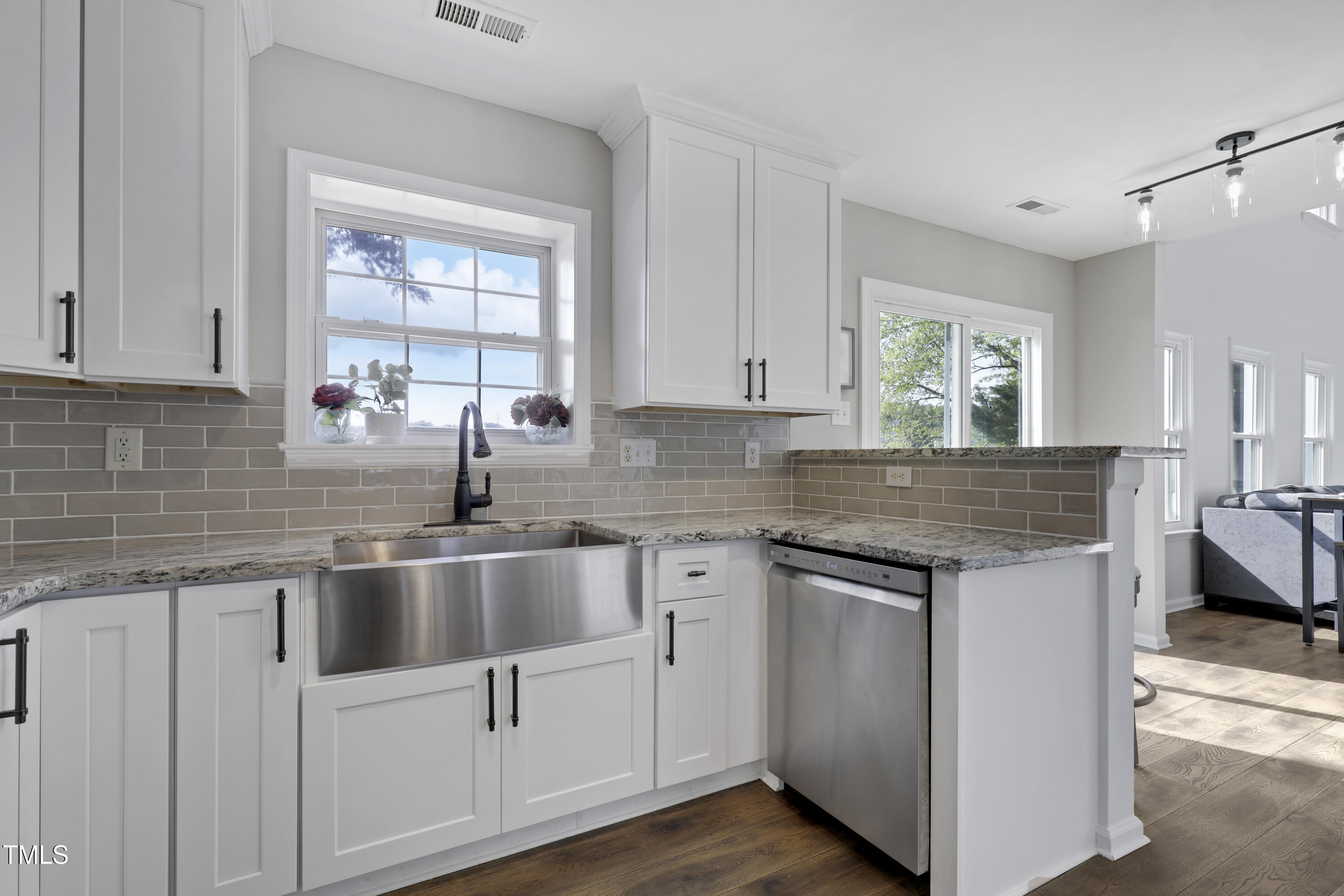 512 North Water's Edge Drive Durham, NC 27703 - Photo 13 of 55 10