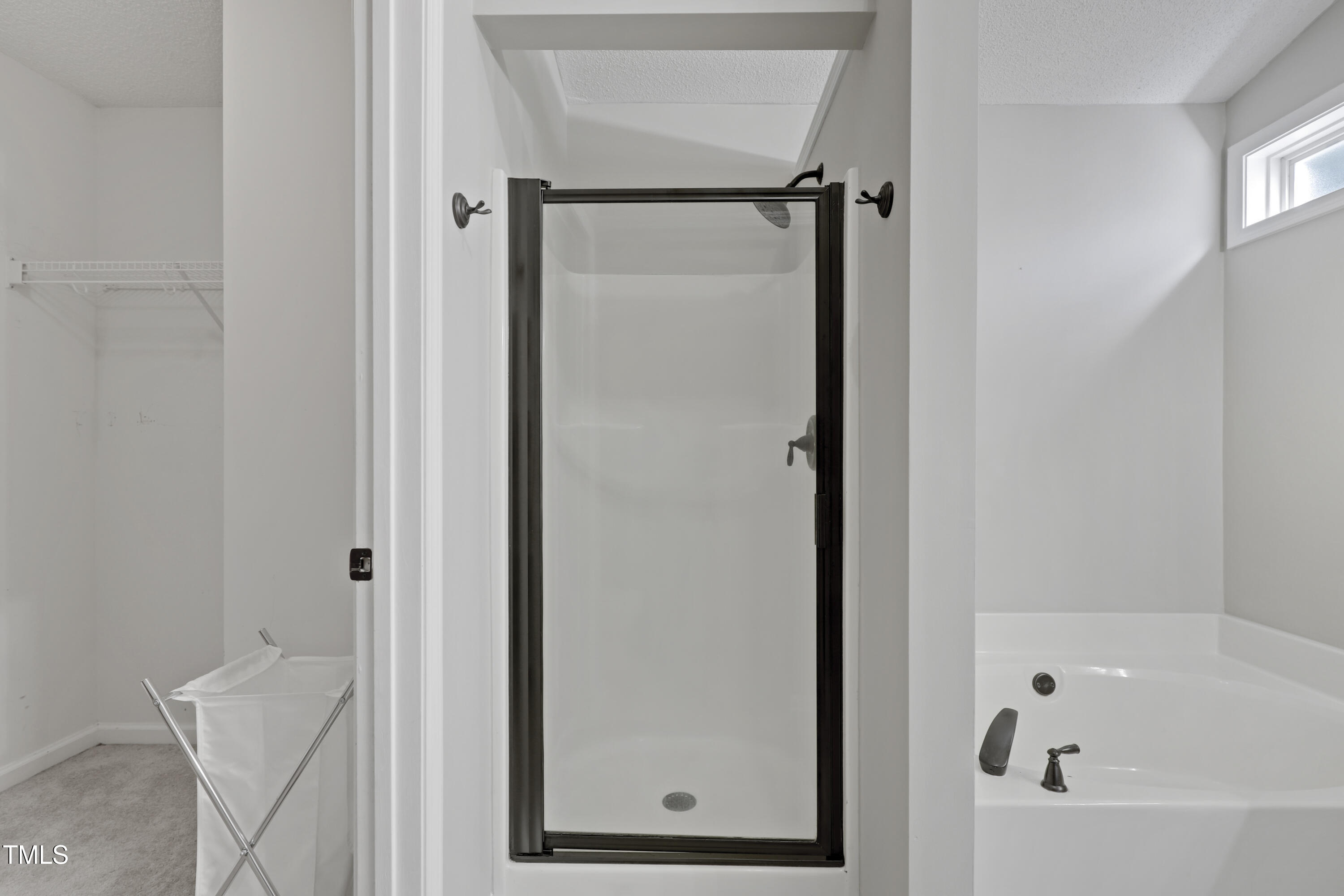 512 North Water's Edge Drive Durham, NC 27703 - Photo 22 of 55 28