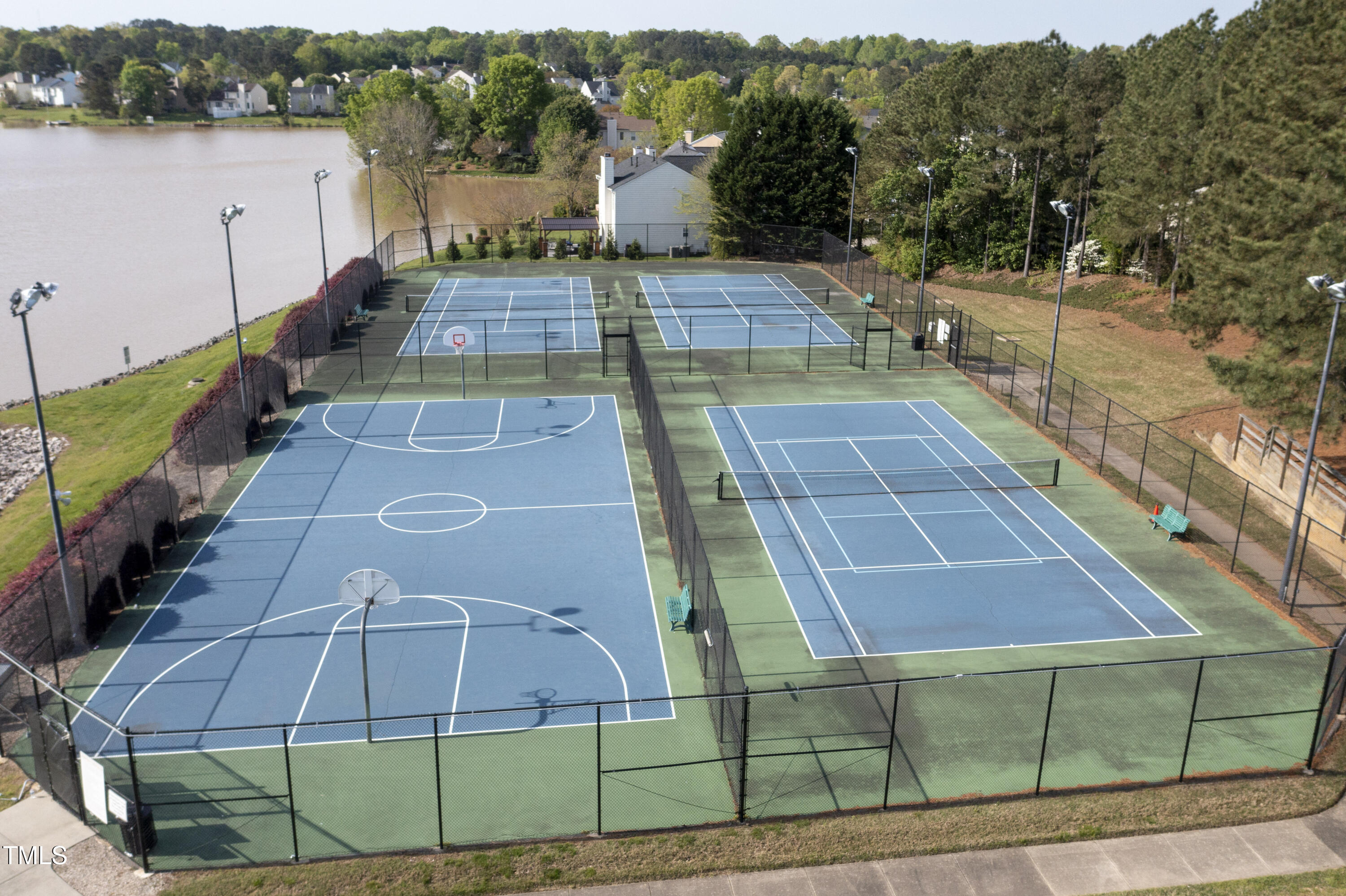 512 North Water's Edge Drive Durham, NC 27703 - Photo 48 of 55 50