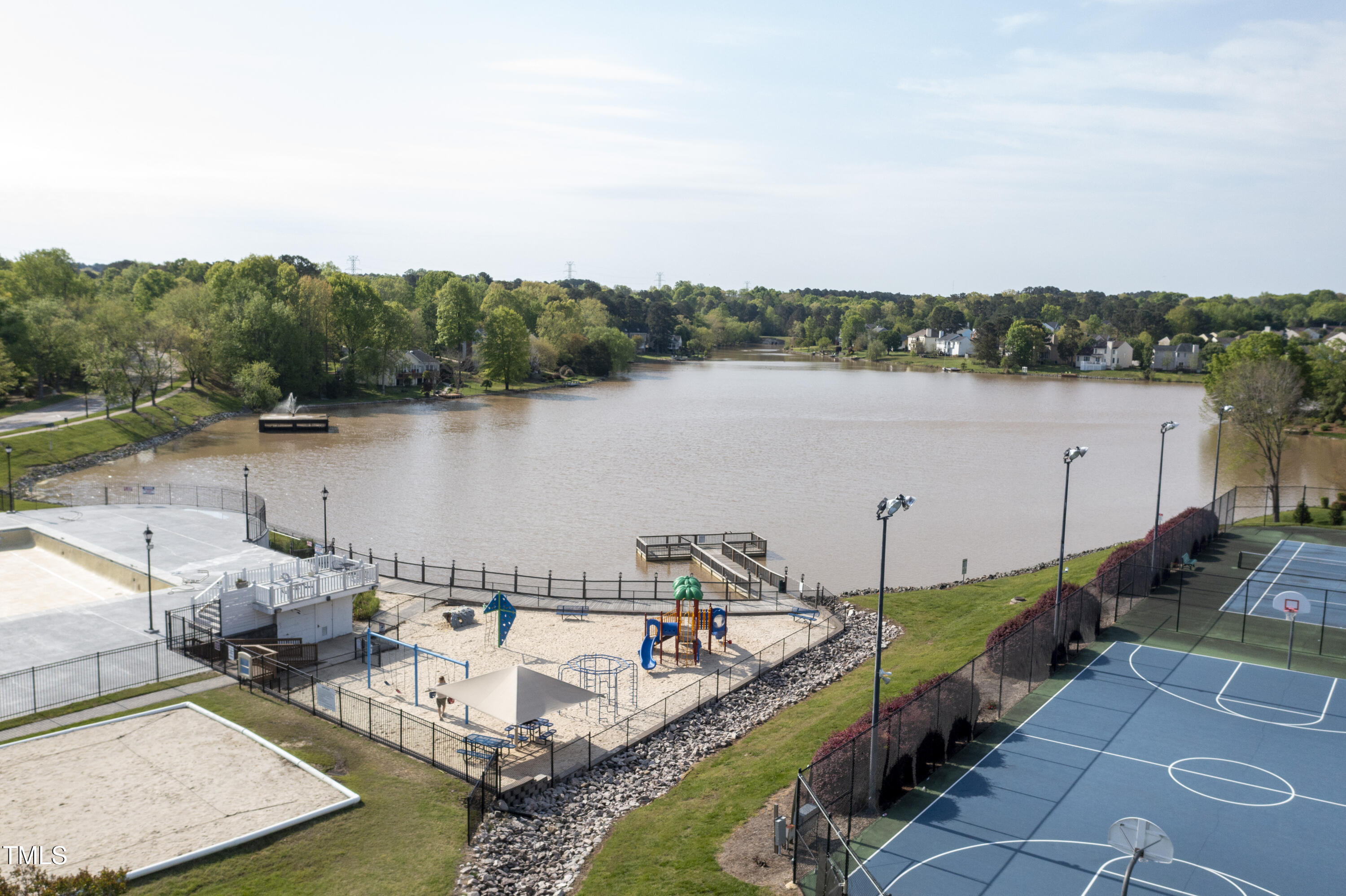 512 North Water's Edge Drive Durham, NC 27703 - Photo 49 of 55 51