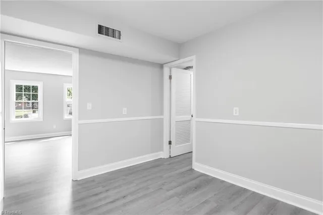 $995 | 30 Forsyth Street, Thomasville, NC 27360