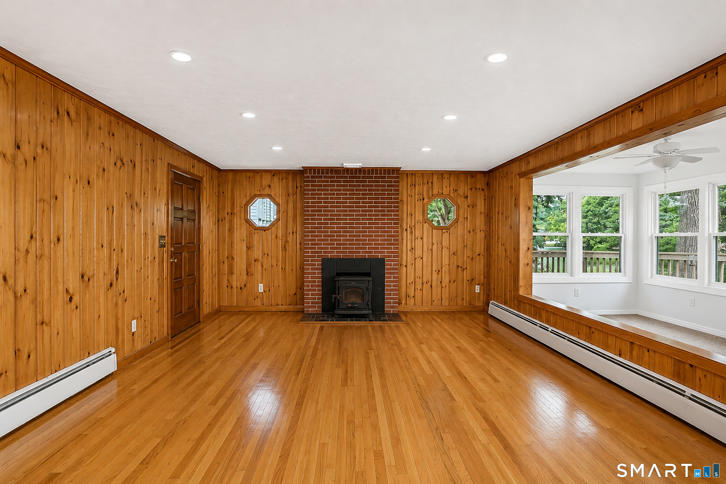 143 Cottage Road Enfield, CT 06082 - Photo 11 of 40