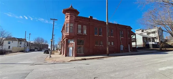 $239,000 | 1421 Penn Street, St. Joseph, MO 64503
