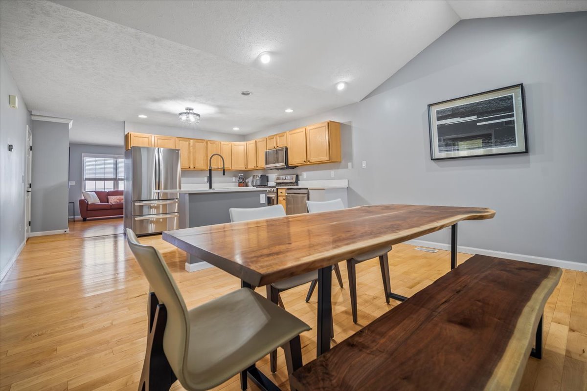 1605 Belclare Road Normal, IL 61761 - Photo 9 of 28 Gallery Image 9