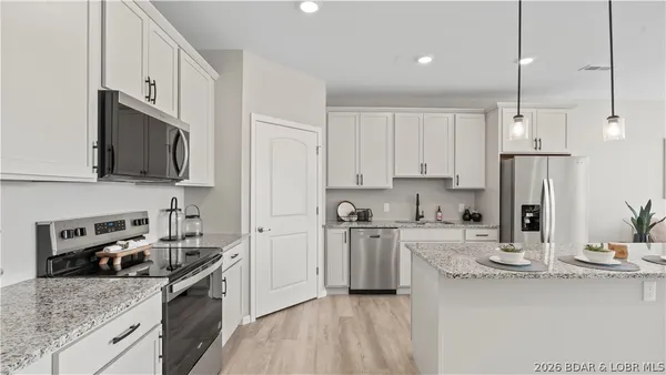 $399,000 | 290 Plaza Bch Drive, Unit 1A, Camdenton, MO 65020