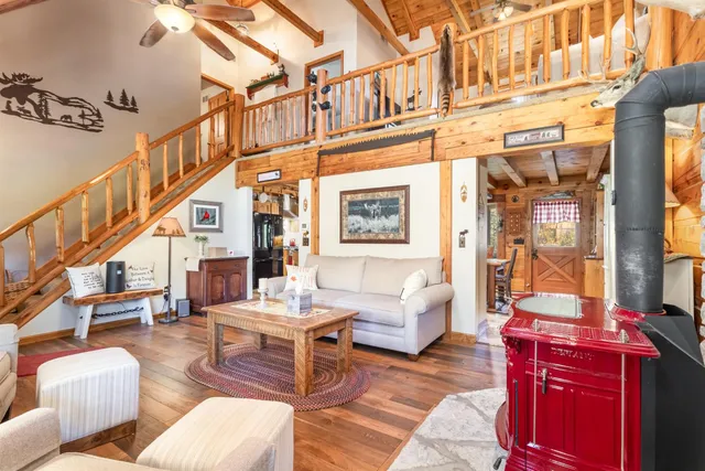 $750,000 | 1023 Pucksinwah Point Drive, West Harrison, IN 47060