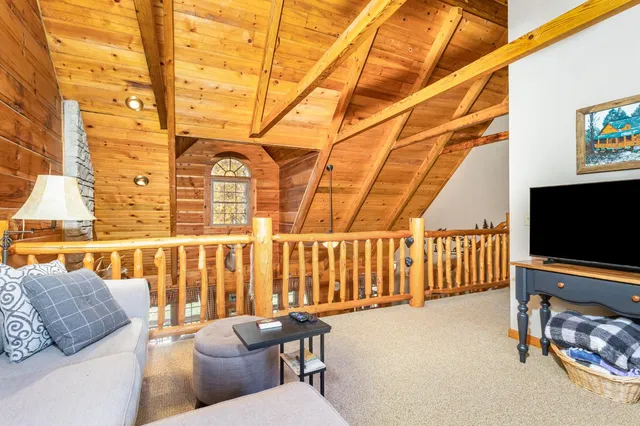 $750,000 | 1023 Pucksinwah Point Drive, West Harrison, IN 47060