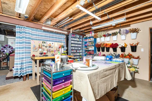 $750,000 | 1023 Pucksinwah Point Drive, West Harrison, IN 47060