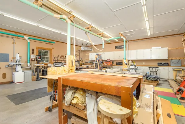 $750,000 | 1023 Pucksinwah Point Drive, West Harrison, IN 47060