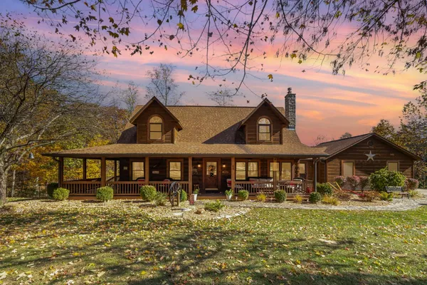$710,000 | 1023 Pucksinwah Point Drive, West Harrison, IN 47060