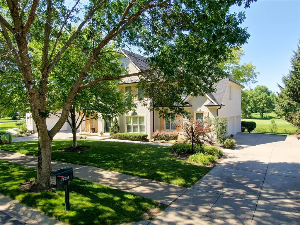 11250 Hawthorn Ridge Fishers, IN 46037 - Photo 38 of 41