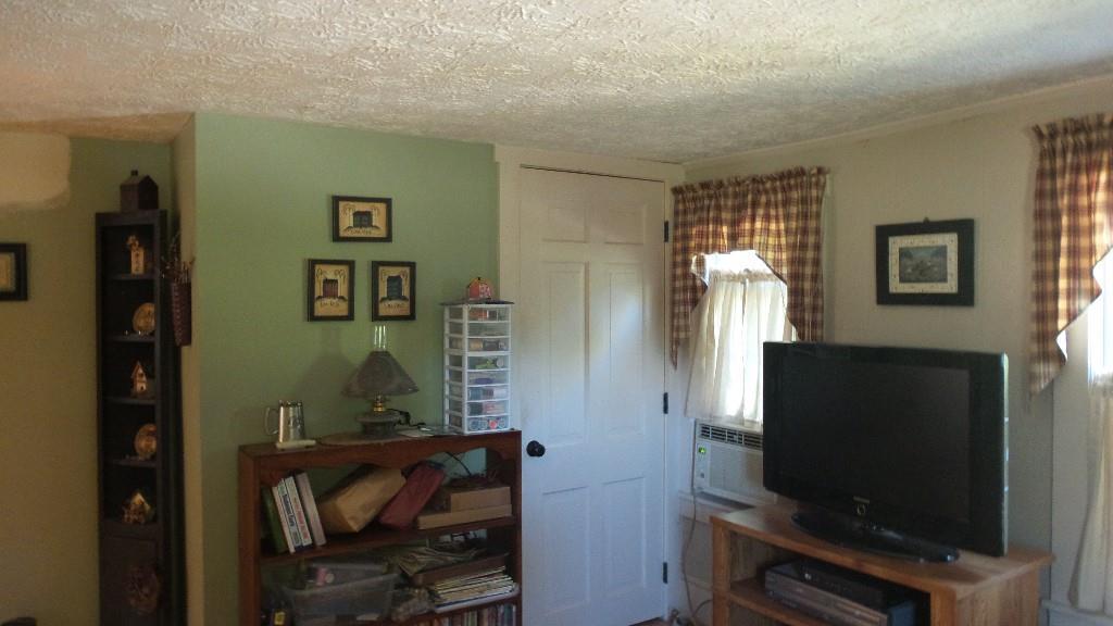 358 Shady Nook Road West Newfield, ME 04095 - Photo 18 of 32 1st floor bonus room with closet