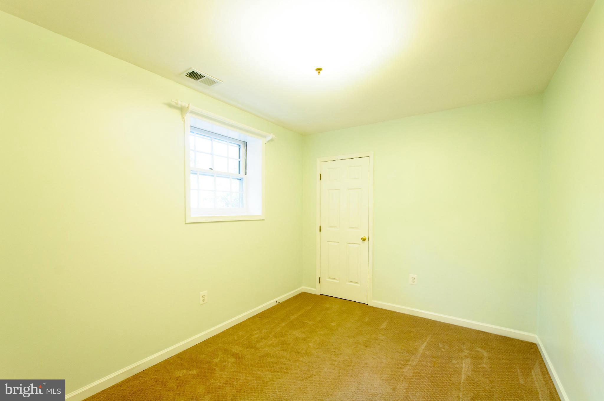 12305 Running Deer Road Manassas, VA 20112 - Photo 12 of 19 Room 5 (Lower Level)