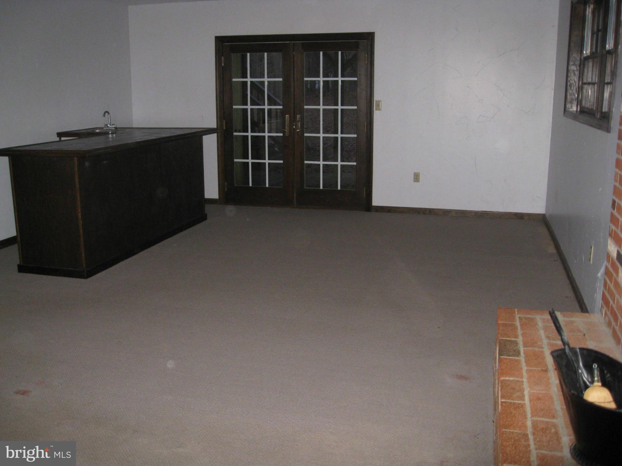12305 Running Deer Road Manassas, VA 20112 - Photo 15 of 19 Family Room