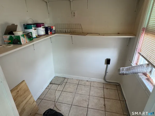 $2,350 | 548 Colorado Avenue, Bridgeport, CT 06605