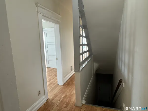 $2,350 | 548 Colorado Avenue, Bridgeport, CT 06605