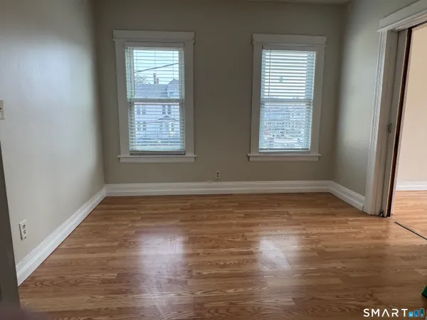 $2,350 | 548 Colorado Avenue, Bridgeport, CT 06605
