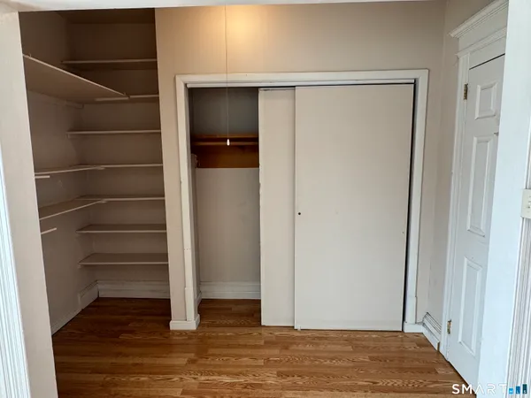 $2,350 | 548 Colorado Avenue, Bridgeport, CT 06605