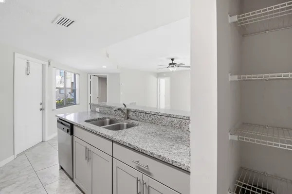 $1,700 | 2625 Heathcote Drive, Unit 2639, Fort Pierce, FL 34982