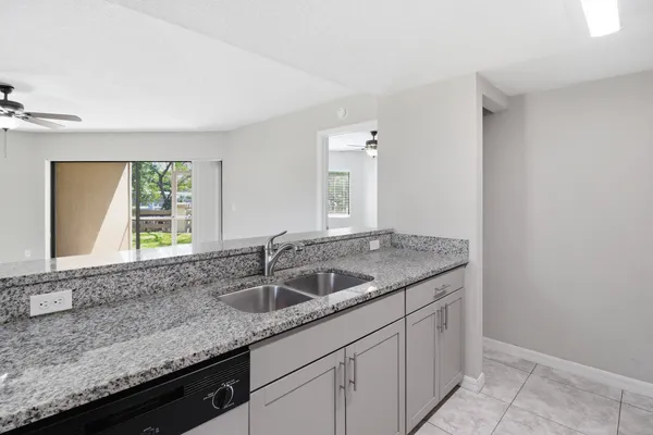 $1,700 | 2625 Heathcote Drive, Unit 2639, Fort Pierce, FL 34982