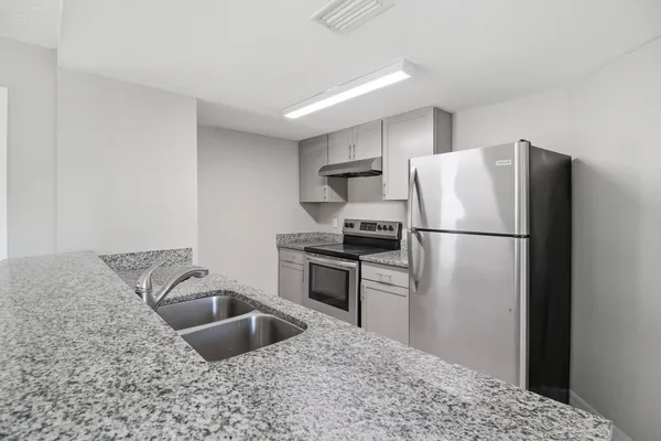 $1,700 | 2625 Heathcote Drive, Unit 2639, Fort Pierce, FL 34982