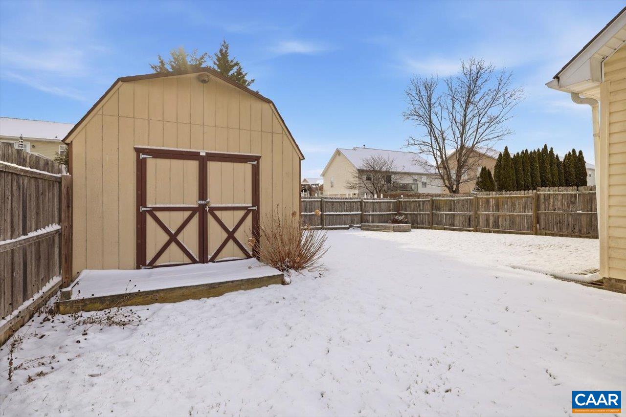 212 Inglecress Road Waynesboro, VA 22980 - Photo 28 of 33 Gallery Image 28