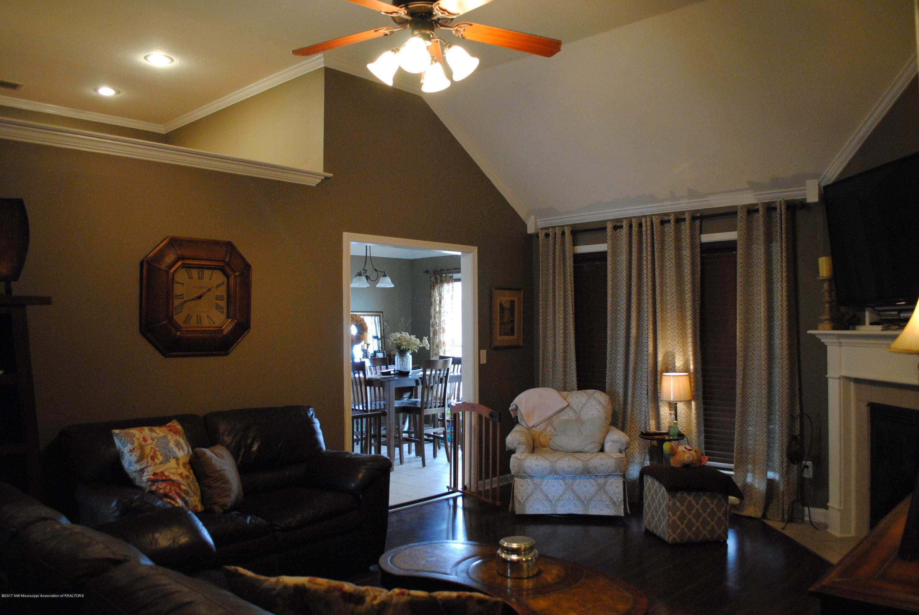 354 East Oak Grove Road Hernando, MS 38632 - Photo 3 of 11 DSC_0049