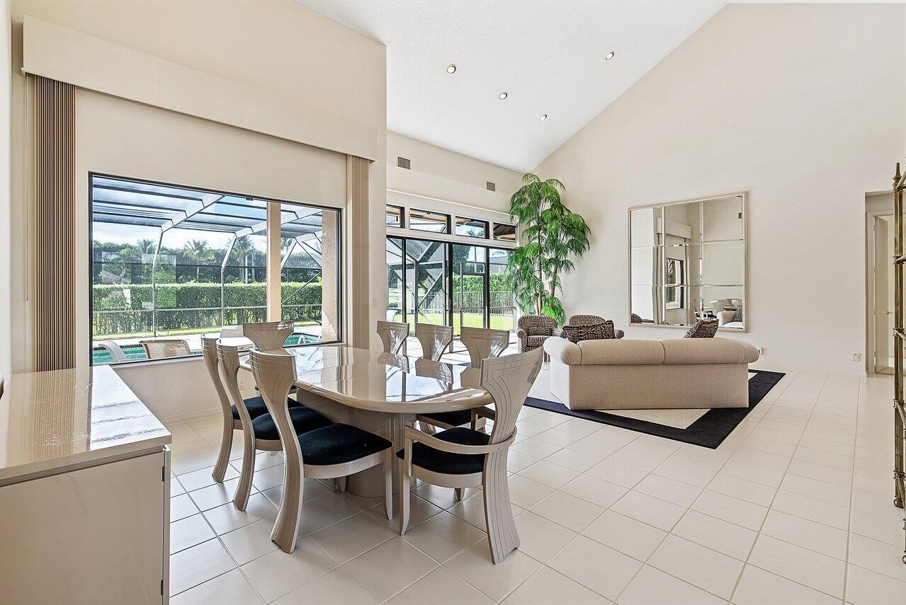 17879 Foxborough Lane Boca Raton, FL 33496 - Photo 4 of 49 009-17879FoxboroughLane-BocaRaton-FL-334