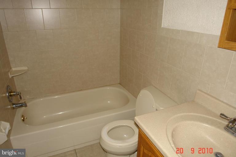 4004 Sanlee Road Randallstown, MD 21133 - Photo 11 of 18 Bath #1