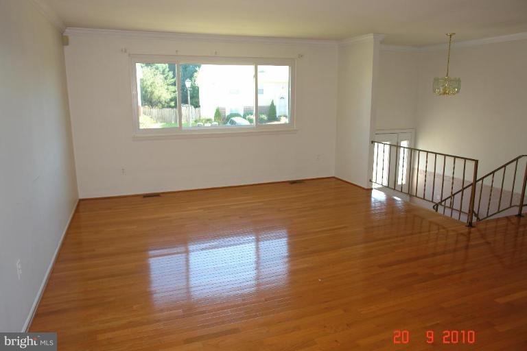 4004 Sanlee Road Randallstown, MD 21133 - Photo 7 of 18 Living Room #2