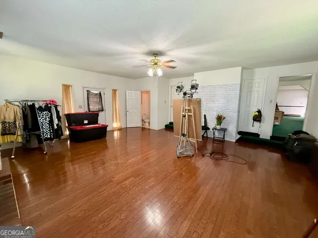 $179,900 | 916 Randall H Whiddon Drive, Ashburn, GA 31714