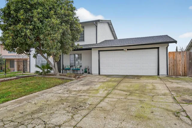 $499,900 | 7462 50th Avenue, Sacramento, CA 95828