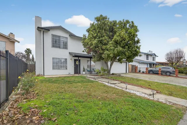 $499,900 | 7462 50th Avenue, Sacramento, CA 95828