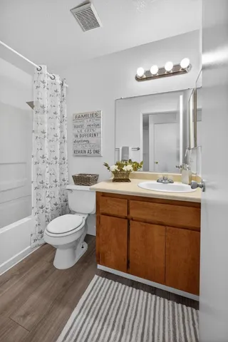 $499,900 | 7462 50th Avenue, Sacramento, CA 95828