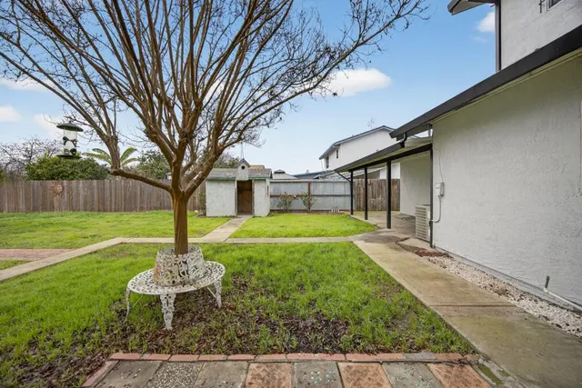 $499,900 | 7462 50th Avenue, Sacramento, CA 95828