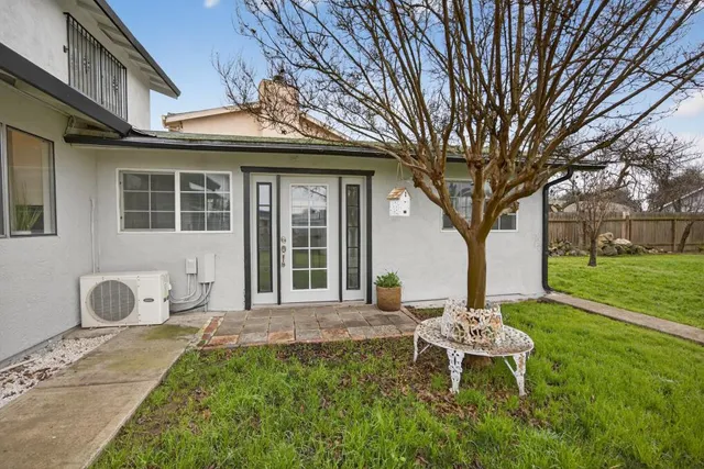 $499,900 | 7462 50th Avenue, Sacramento, CA 95828