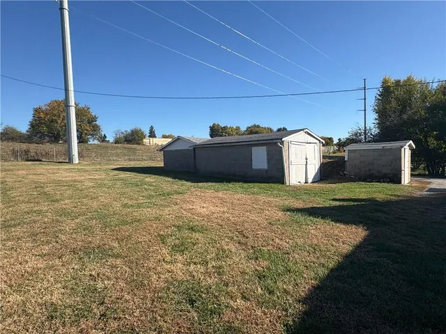 $84,900 | 4116 Pickett Road, St. Joseph, MO 64503