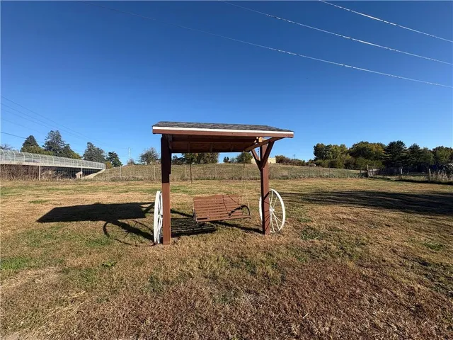 $84,900 | 4116 Pickett Road, St. Joseph, MO 64503